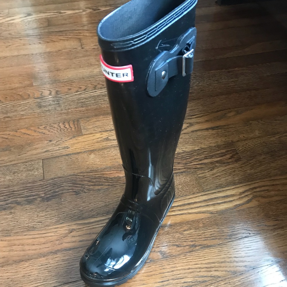NWOT black Hunter Boots